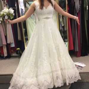 Wedding Dress-Size 4